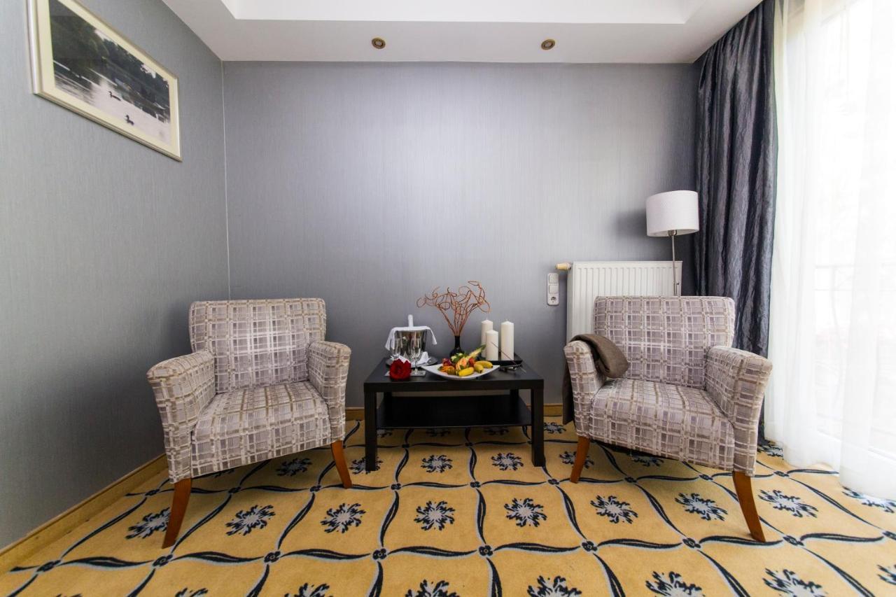 Duna Relax Hotel Рацкеве Экстерьер фото